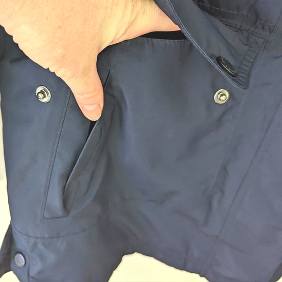 (Like New) Barbour Altair hooded insulated waterproof jacket - Picture 8 of 12